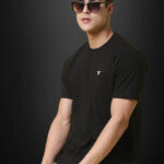 Reliable Cotton Blend Solid Round Neck Tshirt For Men