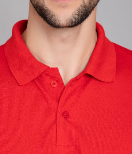 Men Solid Polo Neck Black T-Shirt