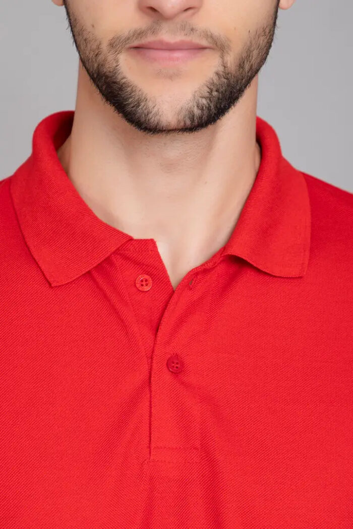 Men Solid Polo Neck Black T-Shirt