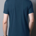 Men Cotton Blend Colourblocked Polos