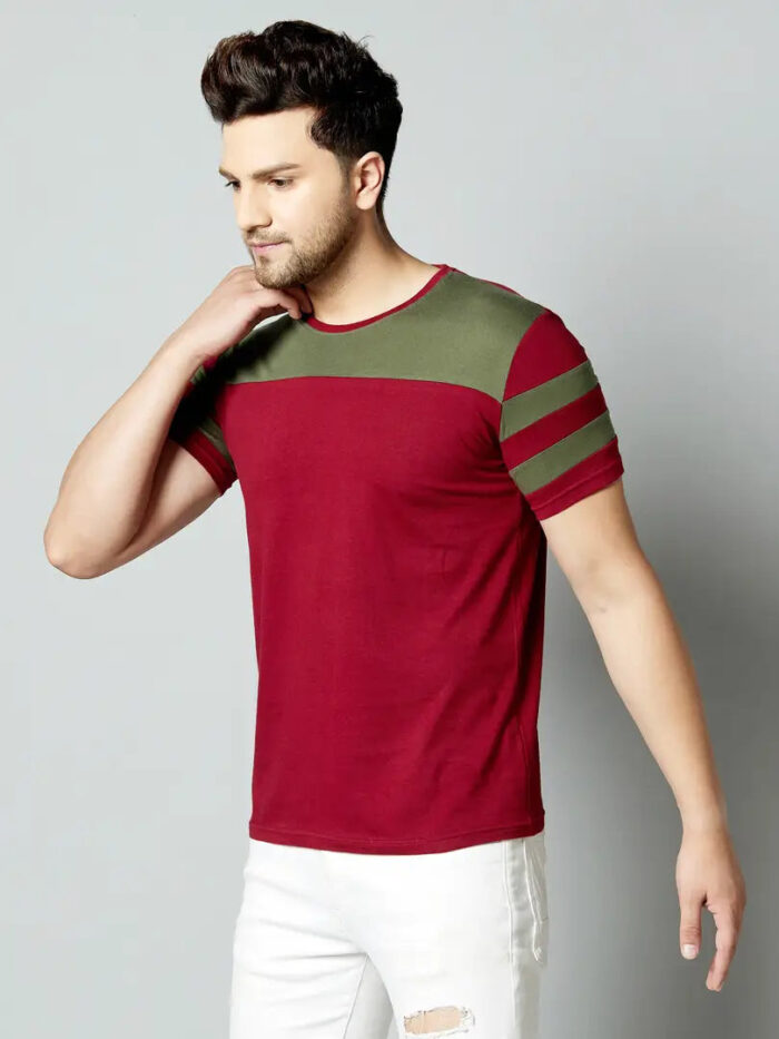Men Cotton Blend Colourblocked Round Neck Tees