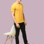 Reliable Cotton Blend Solid Round Neck Tshirt For Men