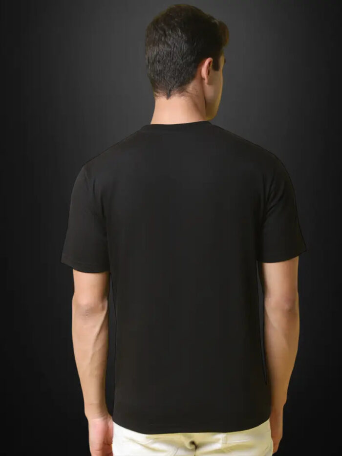 Reliable Cotton Blend Solid Round Neck Tshirt For Men